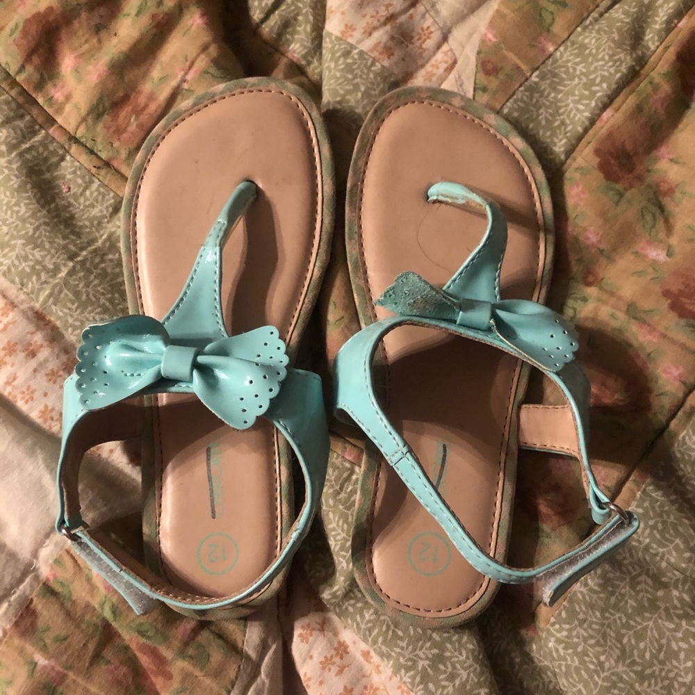 2 pair of sandals